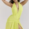 Olessia Acid Lime rugloze halter maxi-jurk