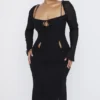 Ophelia zwarte midi-jurk met uitsnijdingen