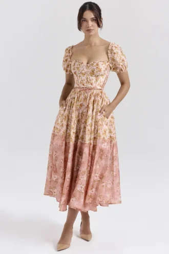 Penelope Midi-zomerjurk met pofmouwen en perzik- en papaverprint
