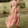 Penelope Midi-zomerjurk met pofmouwen en perzik- en papaverprint
