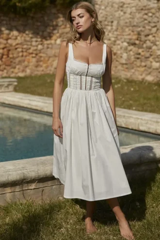 Perle witte midi-jurk met kanten rand