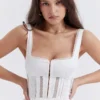Perle witte midi-jurk met kanten rand