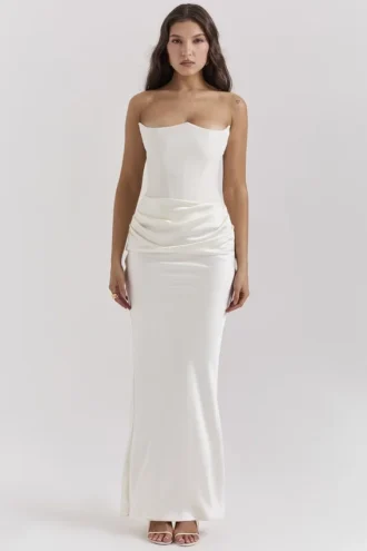 Persephone ivoorkleurige strapless korsettenjurk