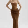 Persephone koffiekleurige fluwelen strapless korset maxi-jurk