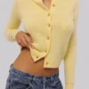 Poppie Lemon wollen + kasjmier vest met bloemenborduursel