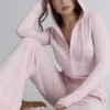 Regina roze kasjmier reisset