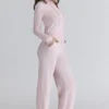 Regina roze kasjmier reisset