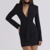 Roda Zwarte crêpe mini-rok met vormgevend effect