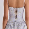 Rona Blauwe Maxi-jurk met kanten vetersluiting en wilde bloemenprint