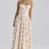 Rona ivoorkleurige katoenen maxi-jurk met vintage rozenprint