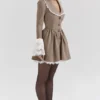 Sabelbruine mini-jurk met puppytooth-ruit