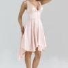 Sabella Roze Satijnen Asymmetrische Midi-jurk met Zomen