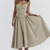 Samaria Taupe korsetjurk voor de zomer