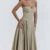 Samaria Taupe korsetjurk voor de zomer