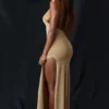 Selia gouden gebreide maxi-jurk