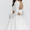 Shira witte top met pofmouwen