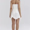 Sirena witte strapless mini-jurk met vetersluiting