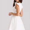Sisi witte katoenen mini-jurk met borduursels