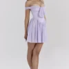 Soleil Orchid mini-jurk met blote schouders