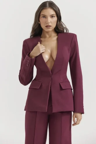 Theodora Wijnrode Blazer met Diepe V-hals