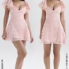 Verity Perfectly Pink mini-jurk met bloemenkant