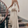 Vittoria champagnekleurige chiffon avondjurk tot op de grond