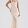 Vittoria champagnekleurige chiffon avondjurk tot op de grond