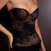 Yara Zwarte kanten strapless korsetten-top