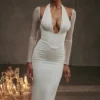 Yasmin witte midi-jurk met diep decolleté
