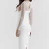 Yasmin witte midi-jurk met diep decolleté