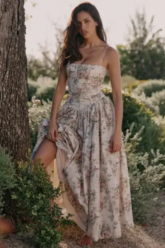 Ysabella crèmekleurige katoenen midi-zomerjurk met bloemenprint